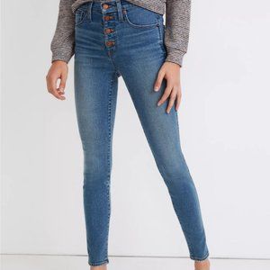Madewell Petite 10" High-Rise Skinny Jeans in Dewitt Wash: Button-Front TENCEL™